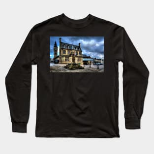 Market Cross Darlington Long Sleeve T-Shirt